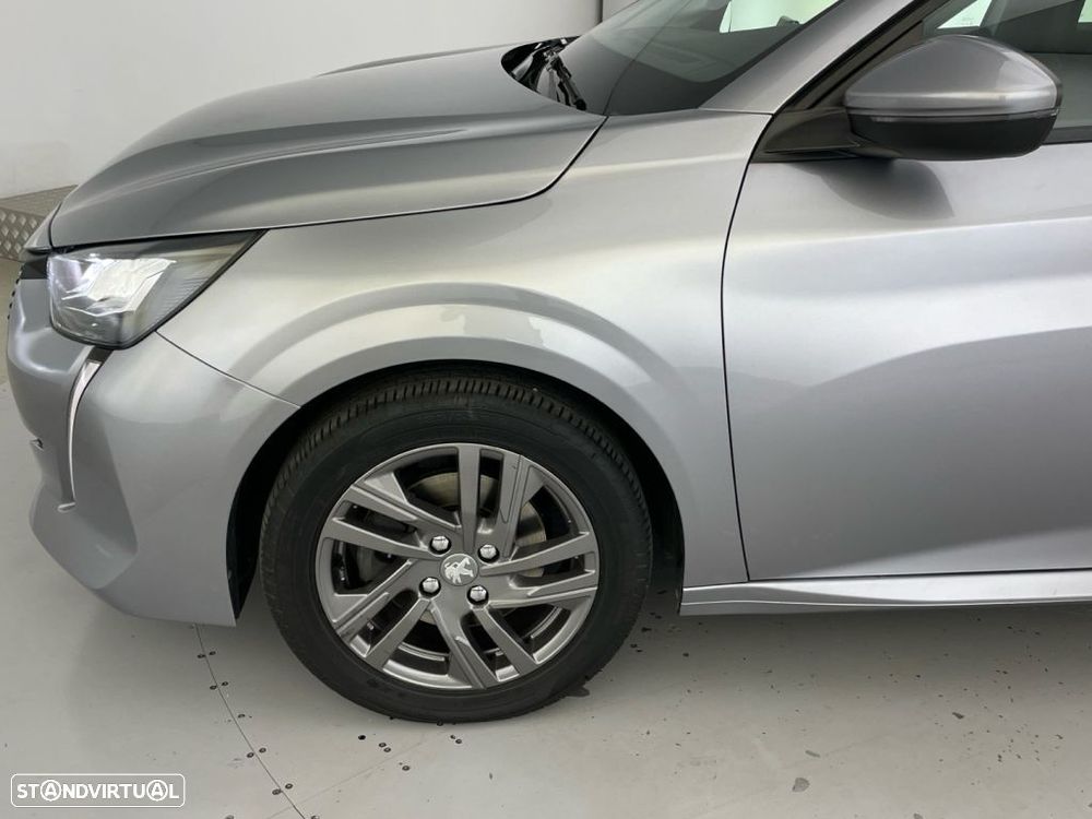 Peugeot 208 1.2 PureTech Allure - 18