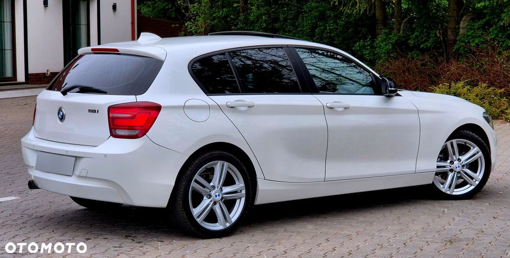 BMW Seria 1 118i Sport Line - 13