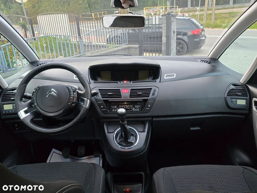Citroën C4 Picasso - 24