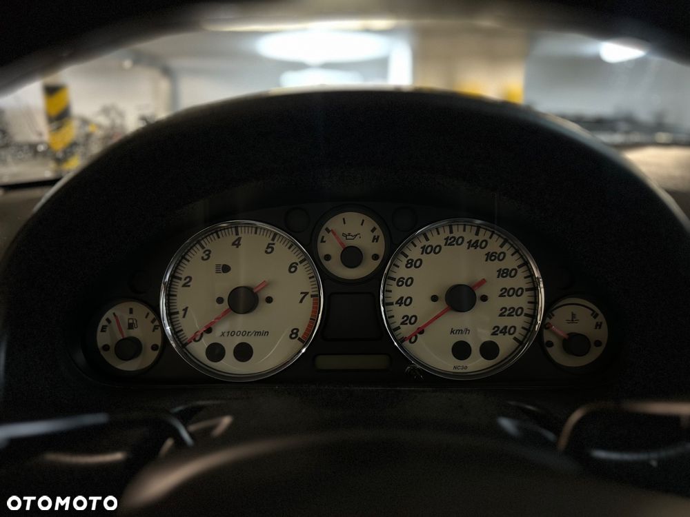 Mazda MX-5 1.8 16V - 9