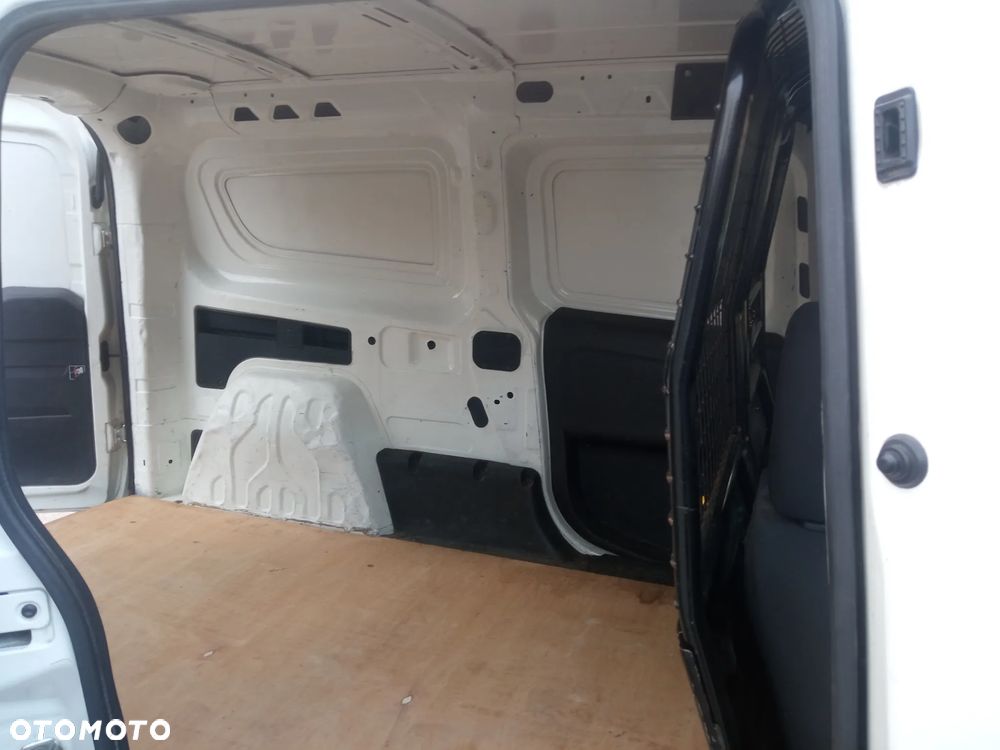 Fiat Doblo - 11