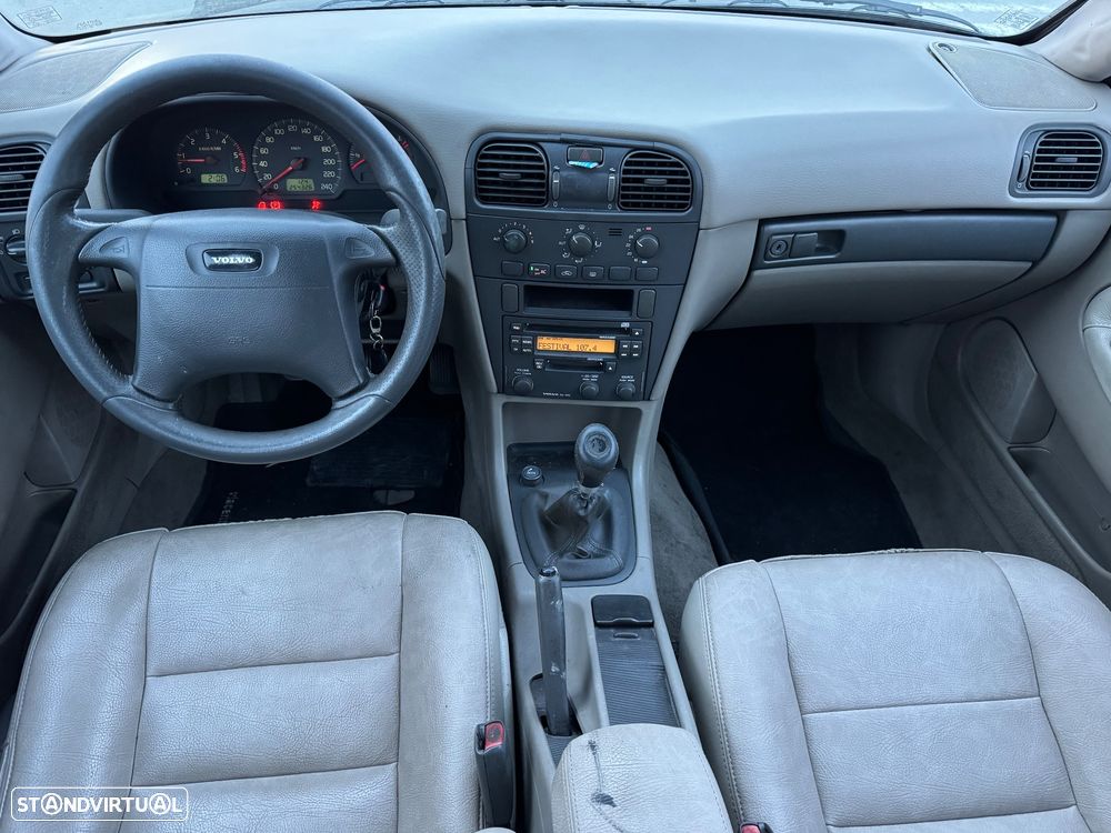 Volvo S40 1.9 D CR - 6