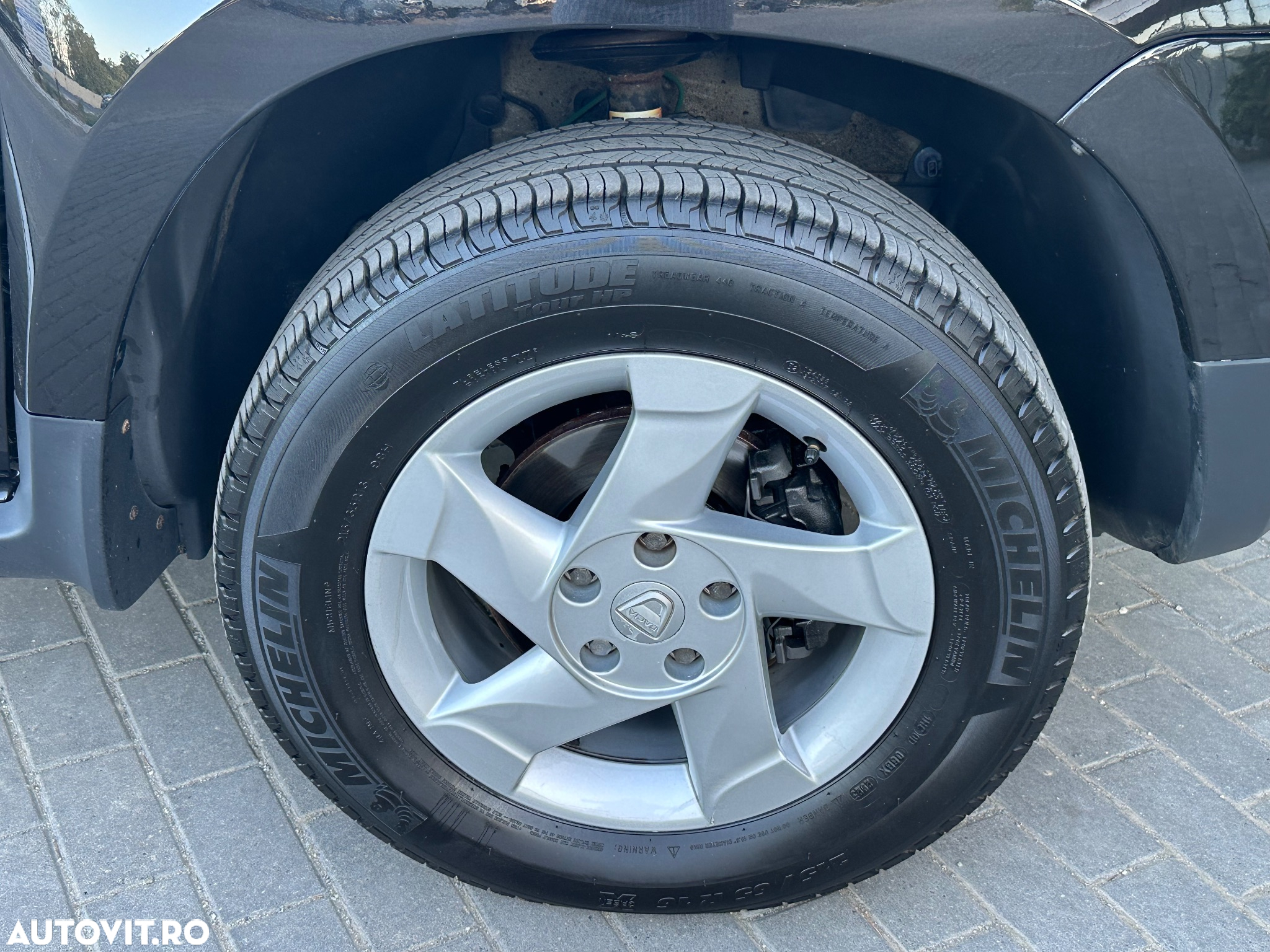 Dacia Duster 1.5 dCi 4x2 Laureate - 23