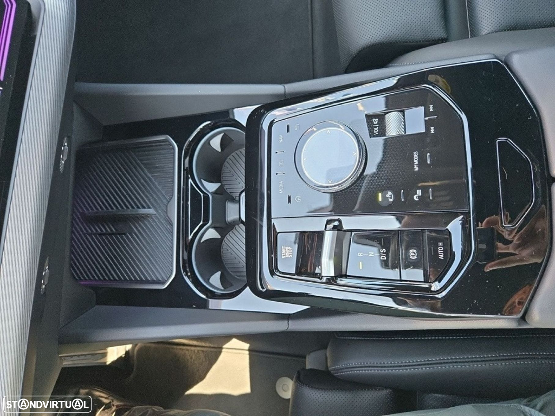 BMW 530 e Pack Desportivo M - 16