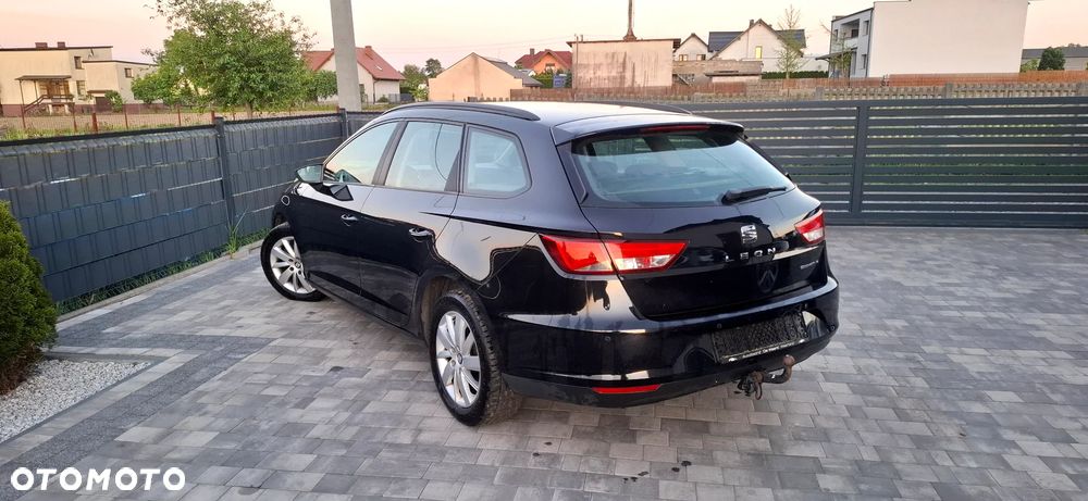 Seat Leon 1.6 TDI ECOMOTIVE Style - 4
