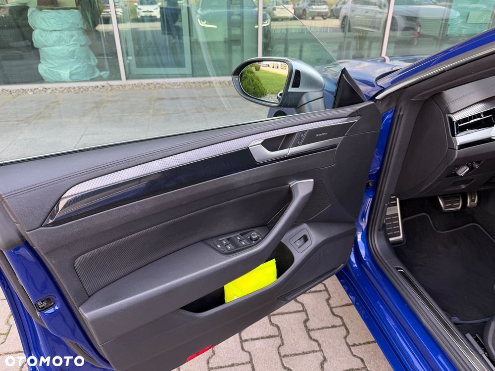 Volkswagen Arteon 2.0 TSI 4Motion R DSG - 19