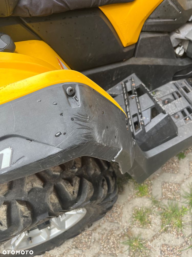 Can-Am Outlander Max - 12