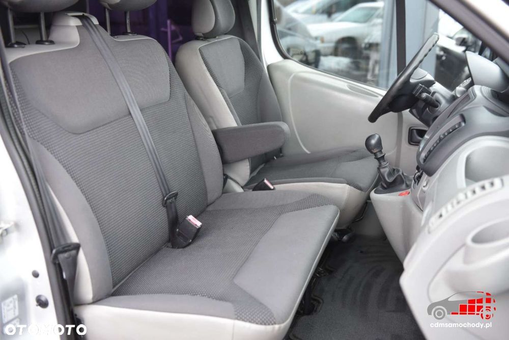 Opel Vivaro - 20
