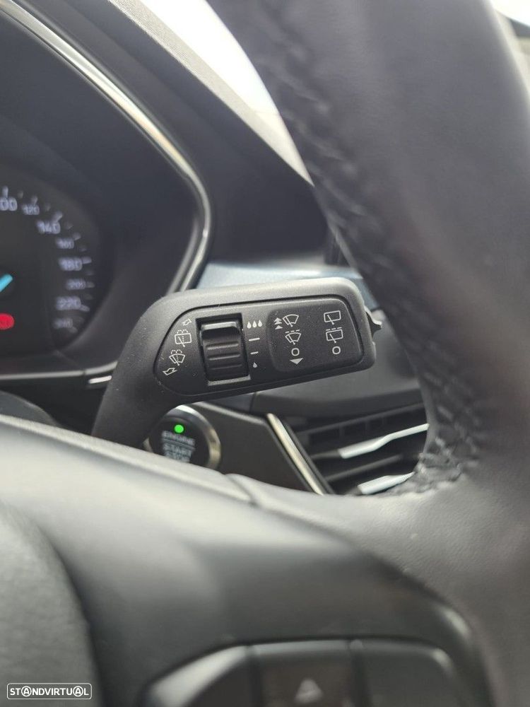 Ford Focus SW 1.5 TDCi EcoBlue Active - 15