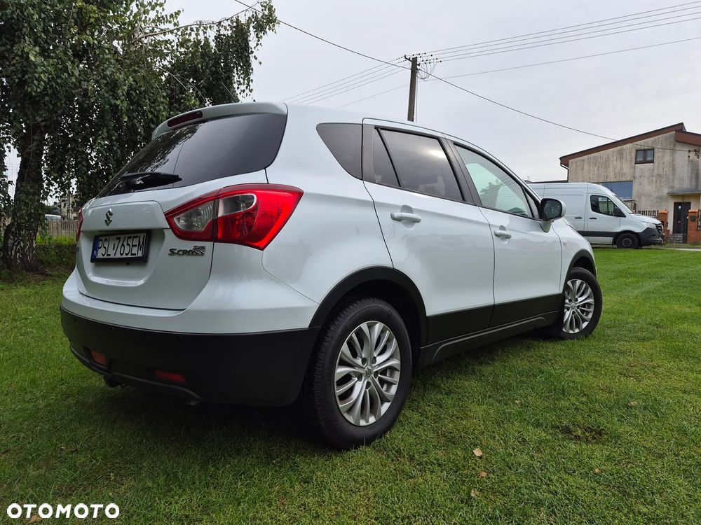 Suzuki SX4 S-Cross - 10