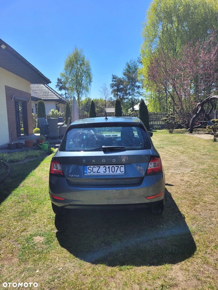 Skoda Fabia 1.0 Active - 4