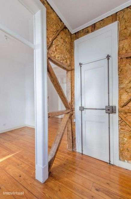 Apartamento T2 com vista, São Bento, Lisboa - Grande imagem: 2/25