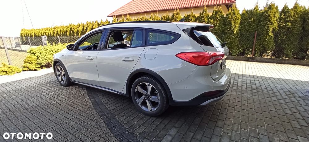 Ford Focus 1.5 EcoBoost Active - 13