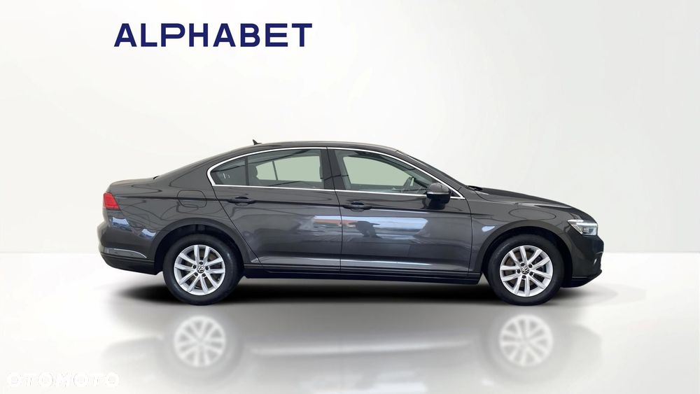 Volkswagen Passat 2.0 TDI EVO Business DSG - 6