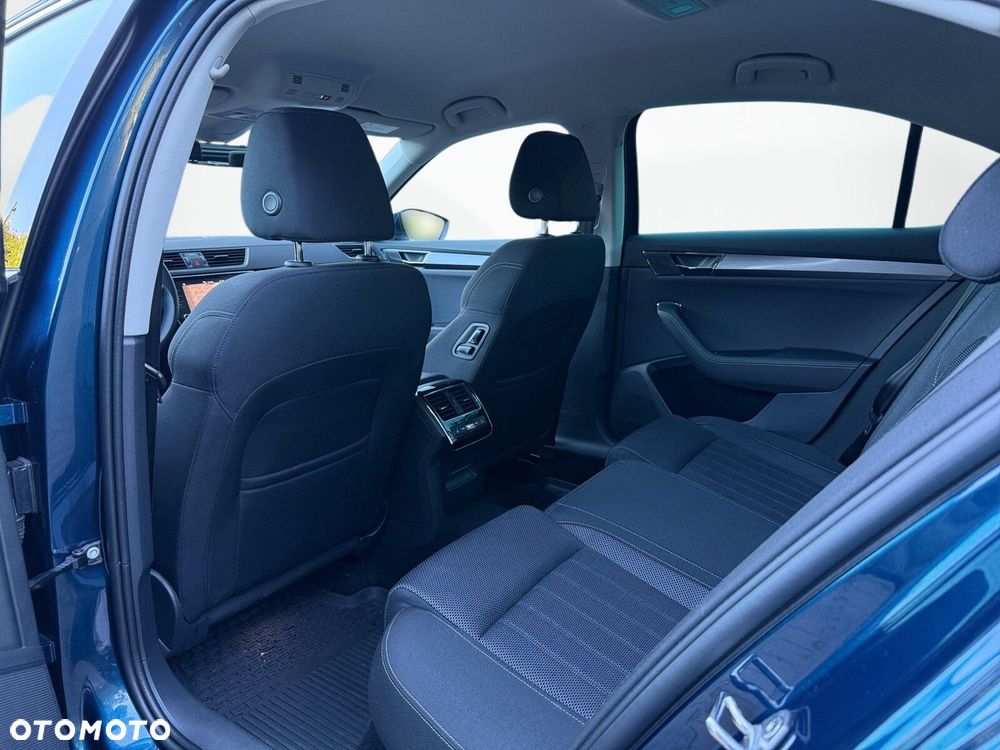 Skoda Superb - 34