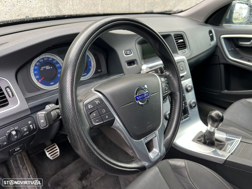 Volvo S60 2.0 D4 R-Design Start/Stop - 16