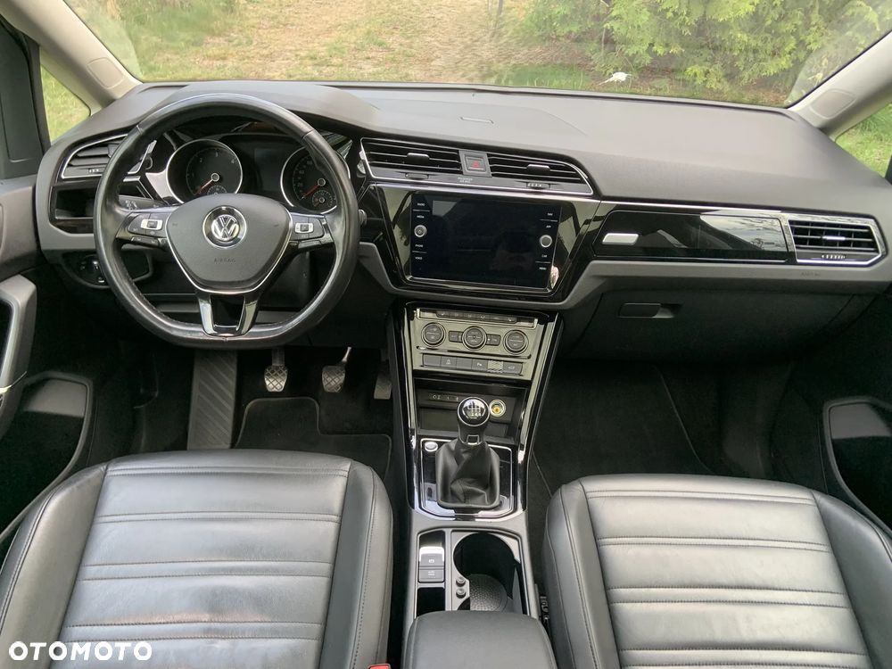 Volkswagen Touran 1.6 TDI BMT SCR Comfortline - 5