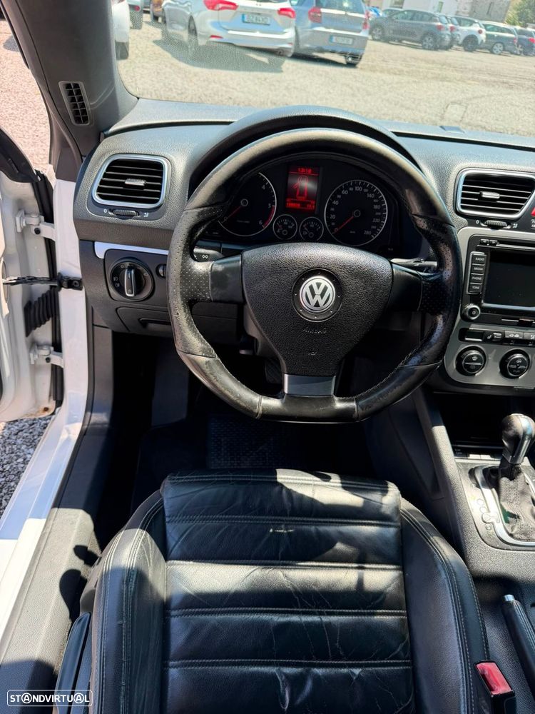 VW Scirocco 2.0 TDI Sport DSG - 25