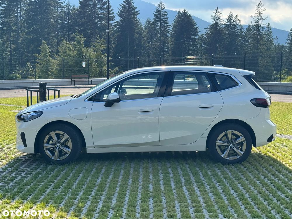 BMW Seria 2 225e xDrive - 8