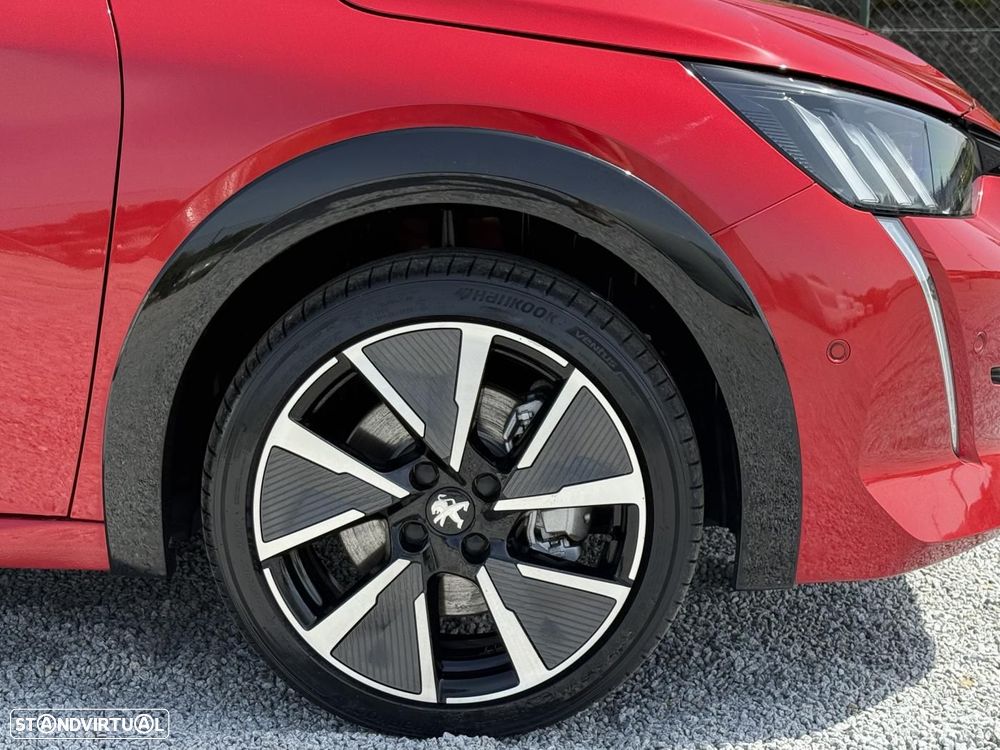 Peugeot e-208 GT - 9