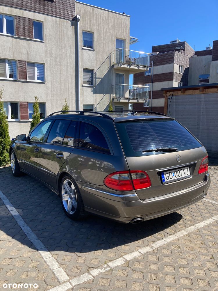 Mercedes-Benz Klasa E - 2