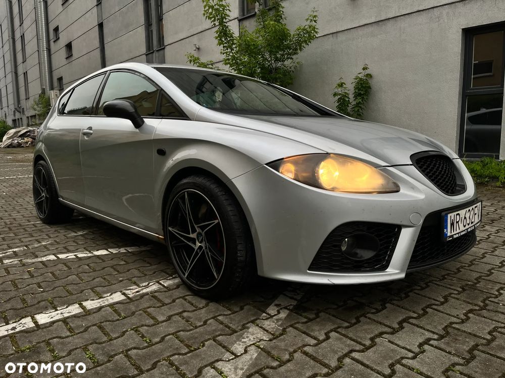 Seat Leon 2.0 TSI Cupra - 2
