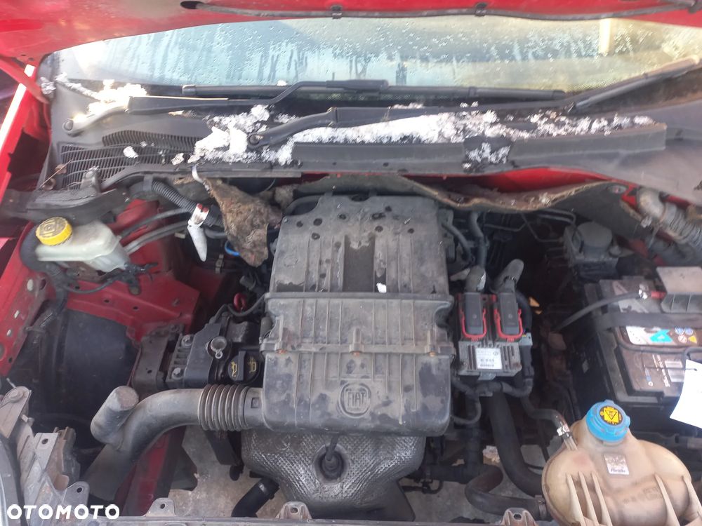 Fiat Grande Punto 1.4 16V 07r 176/A wszystkie części maska zderzak lampa - 5