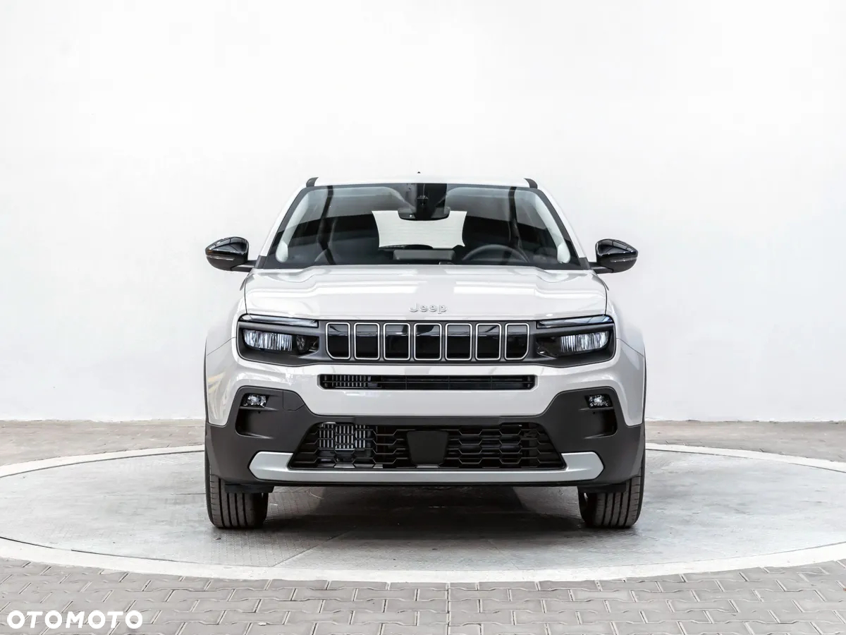 Jeep Avenger 1.2 T3 mHEV Altitude FWD eDCT6 - 9