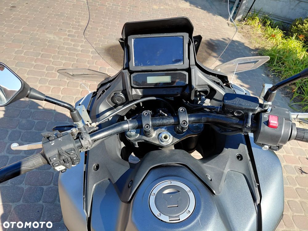 Honda NT - 9