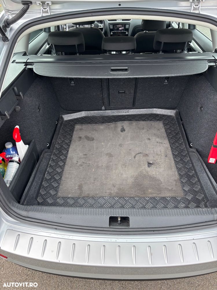 Skoda Octavia Combi Diesel 1.6 TDI Active - 17