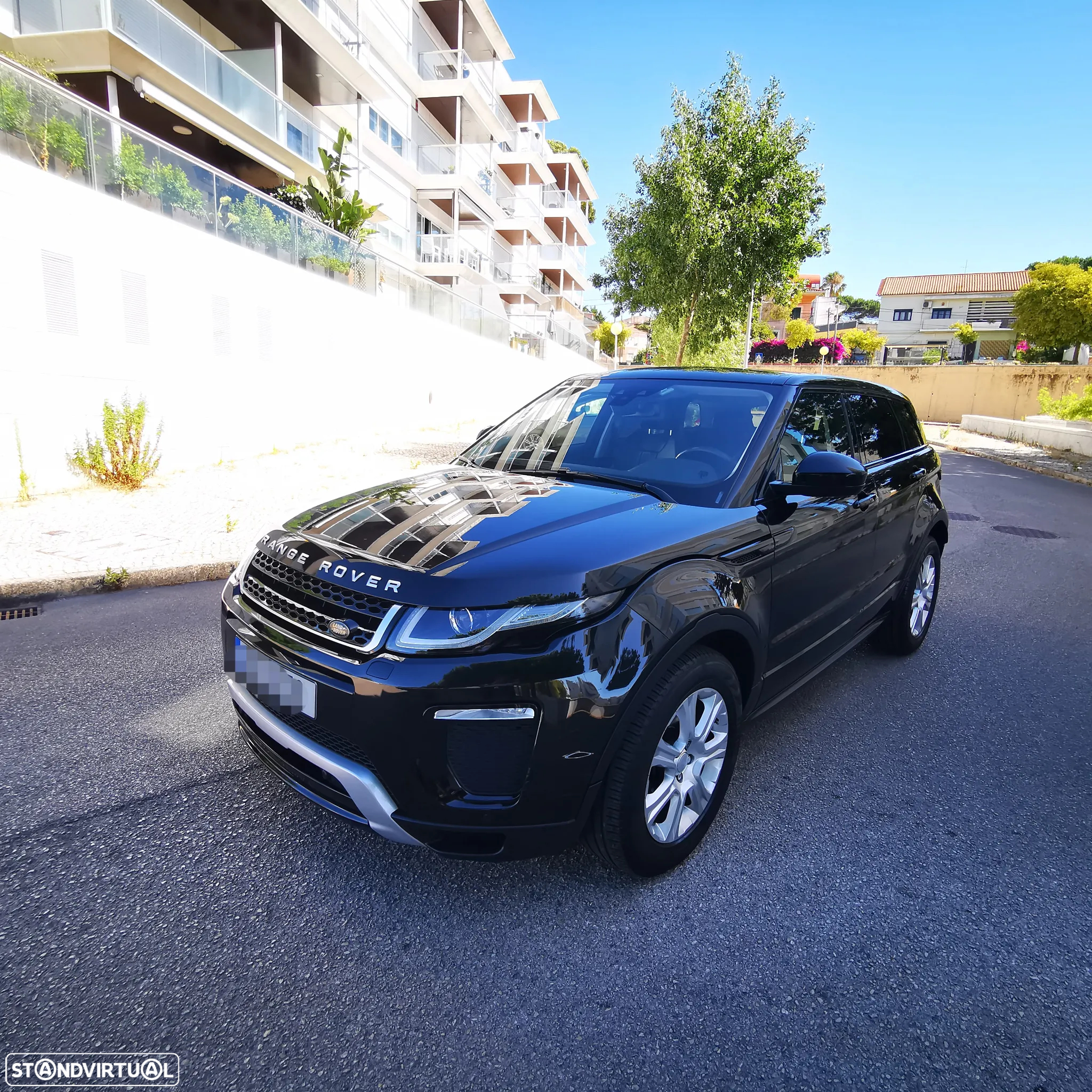 Land Rover Range Rover Evoque 2.0 eD4 SE Dynamic - 4