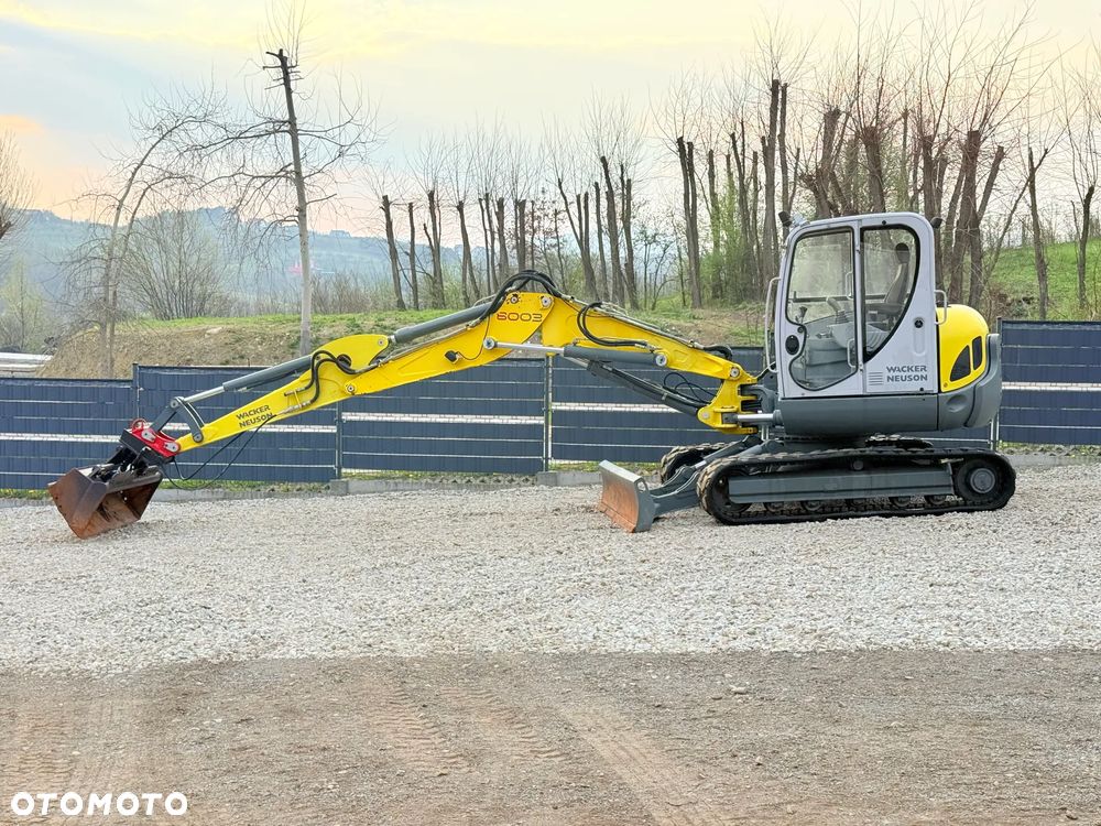 Wacker Neuson * Sprowadzona * Wacker Neuson 8003 * 3 x Ramiona * Bardzo Dobry Stan - 17