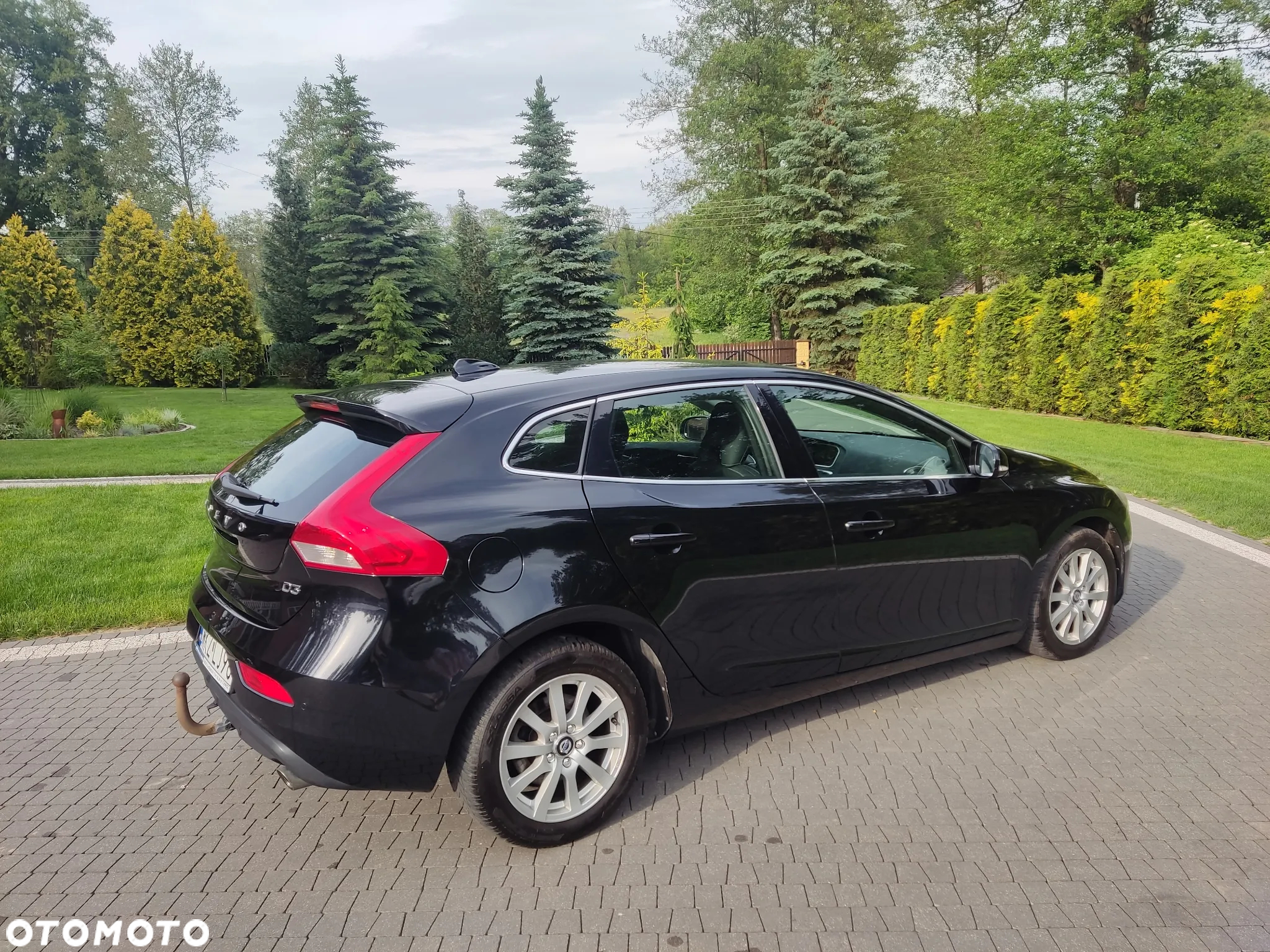 Volvo V40 D3 Momentum - 4