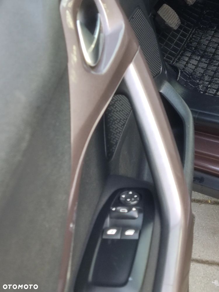 Peugeot 2008 1.4 HDi Active - 13