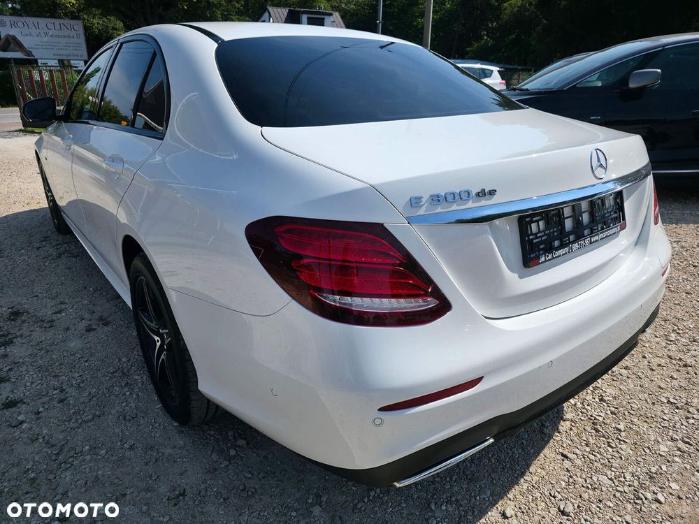 Mercedes-Benz Klasa E - 21