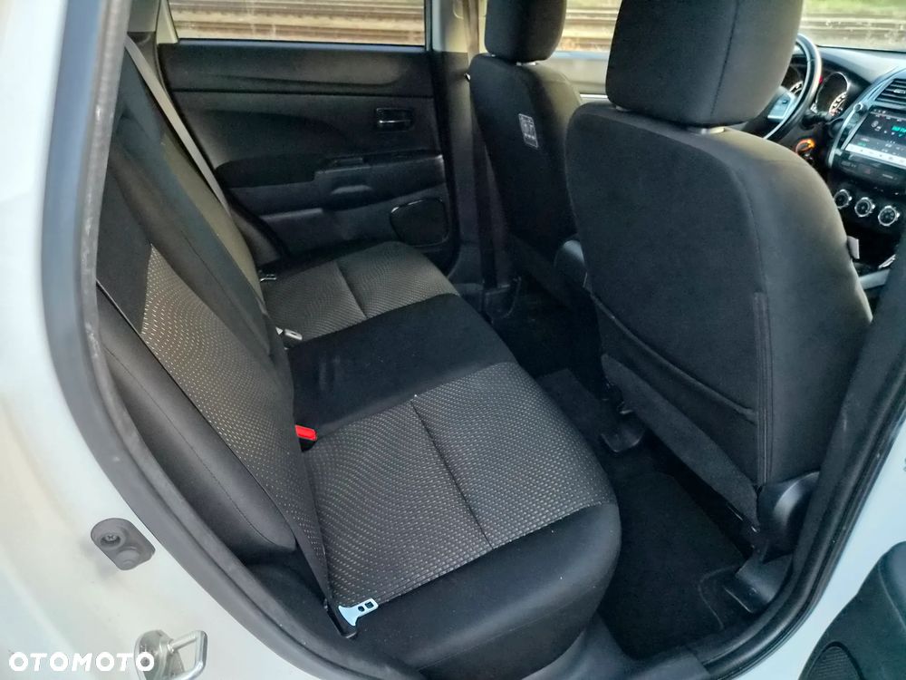 Mitsubishi ASX - 31