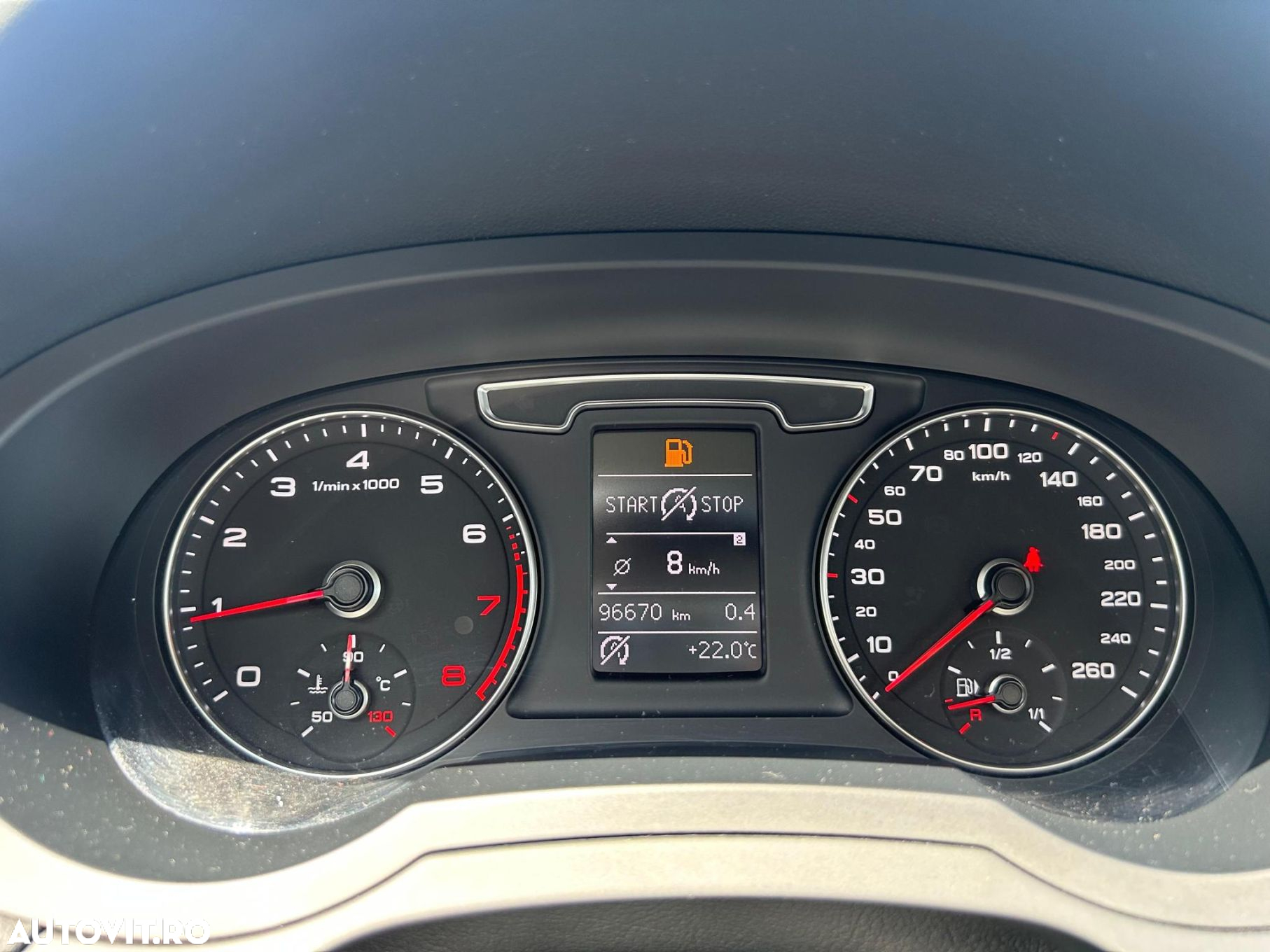 Audi Q3 1.4 TFSI Stronic Design - 12