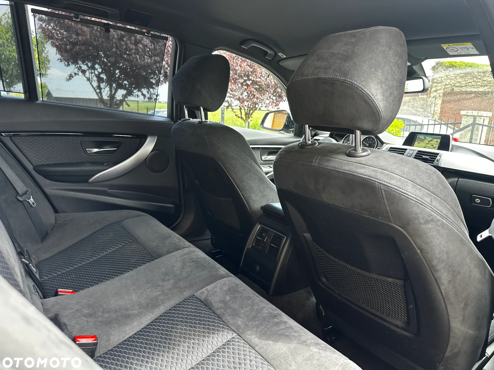 BMW Seria 3 318d Touring Edition M Sport Shadow - 29