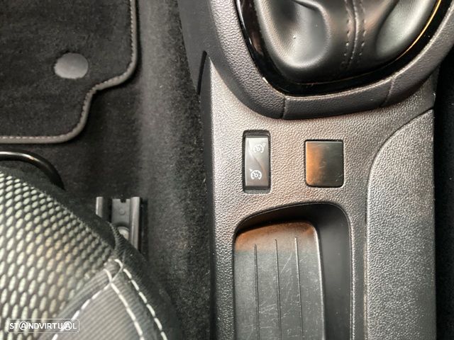 Renault Clio Sport Tourer 0.9 TCE Confort - 22