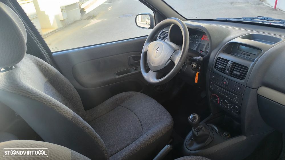 Renault Clio 1.2 16V Pack - 41