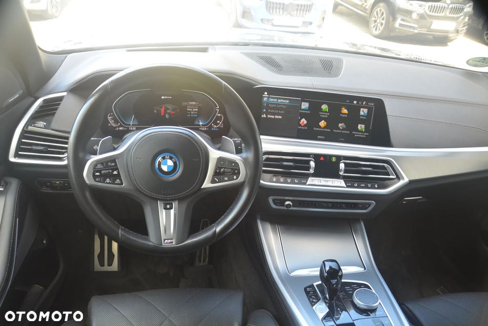 BMW X5 xDrive45e - 8