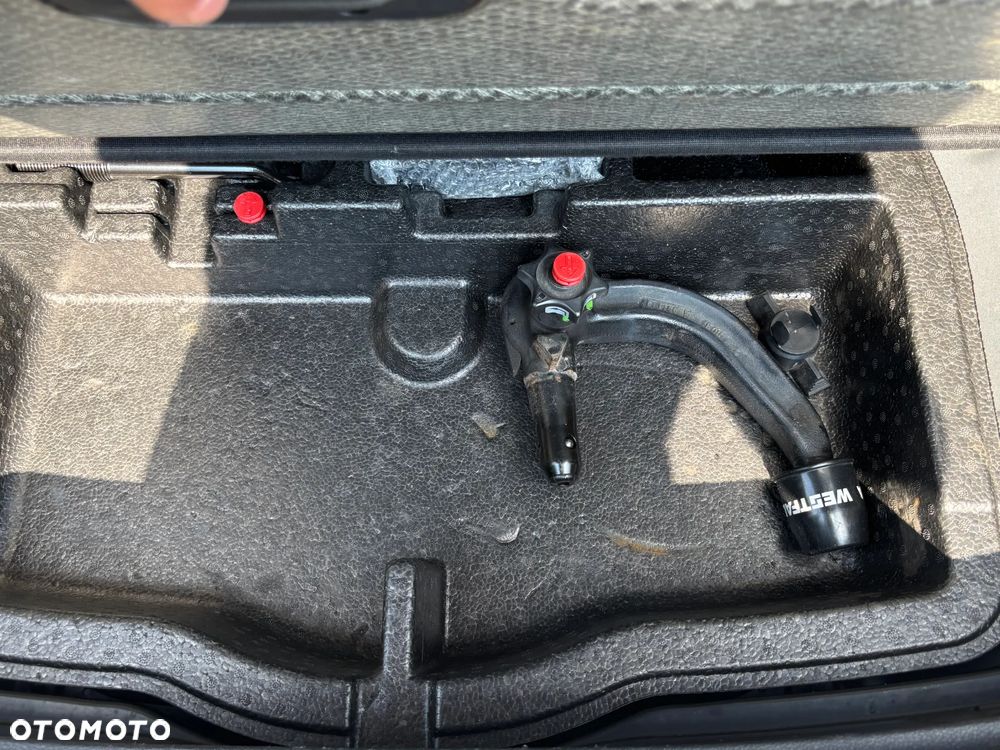 Kia Ceed 1.4 T-GDI L Business Line Plus DCT - 35