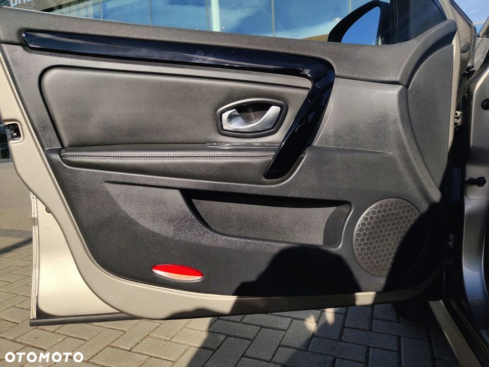 Renault Laguna 2.0 Bose Edition - 12