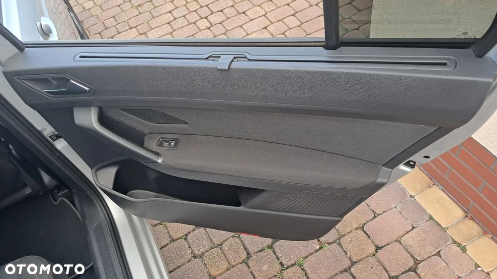 Volkswagen Touran 1.4 TSI (BlueMotion Technology) DSG SOUND - 8