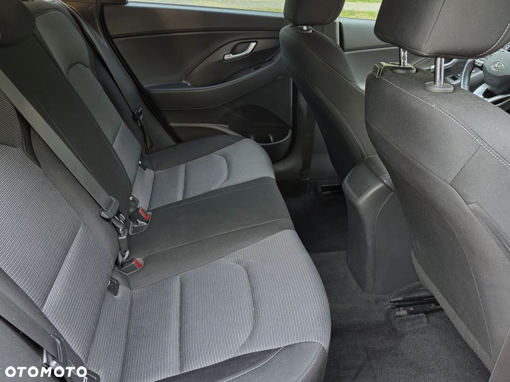 Hyundai i30 1.4 Comfort - 5