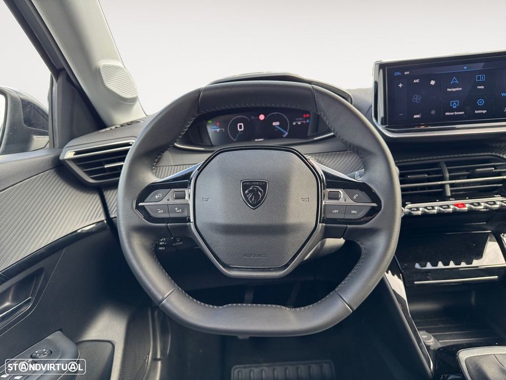 Peugeot 208 1.2 PureTech Allure - 12