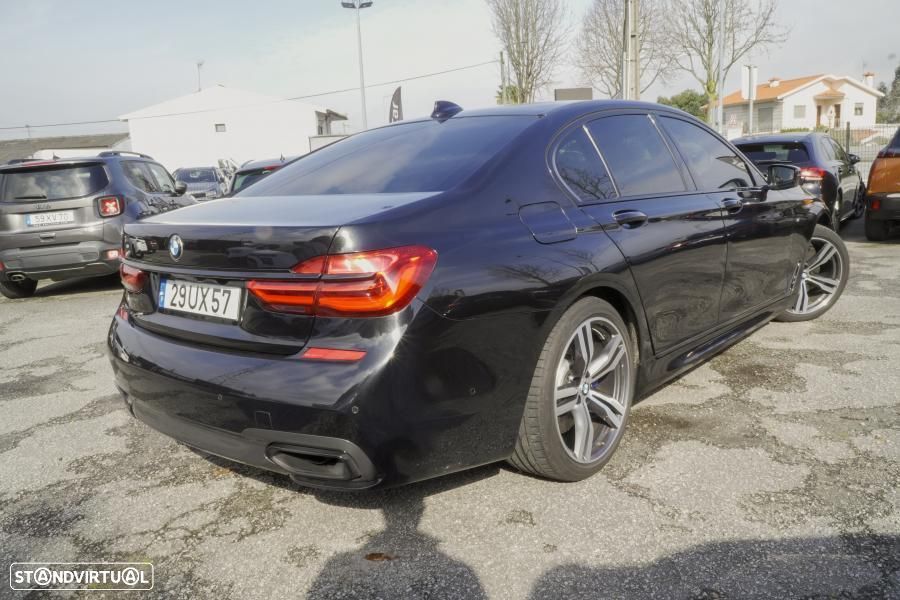BMW 740 d xDrive Pack M - 7