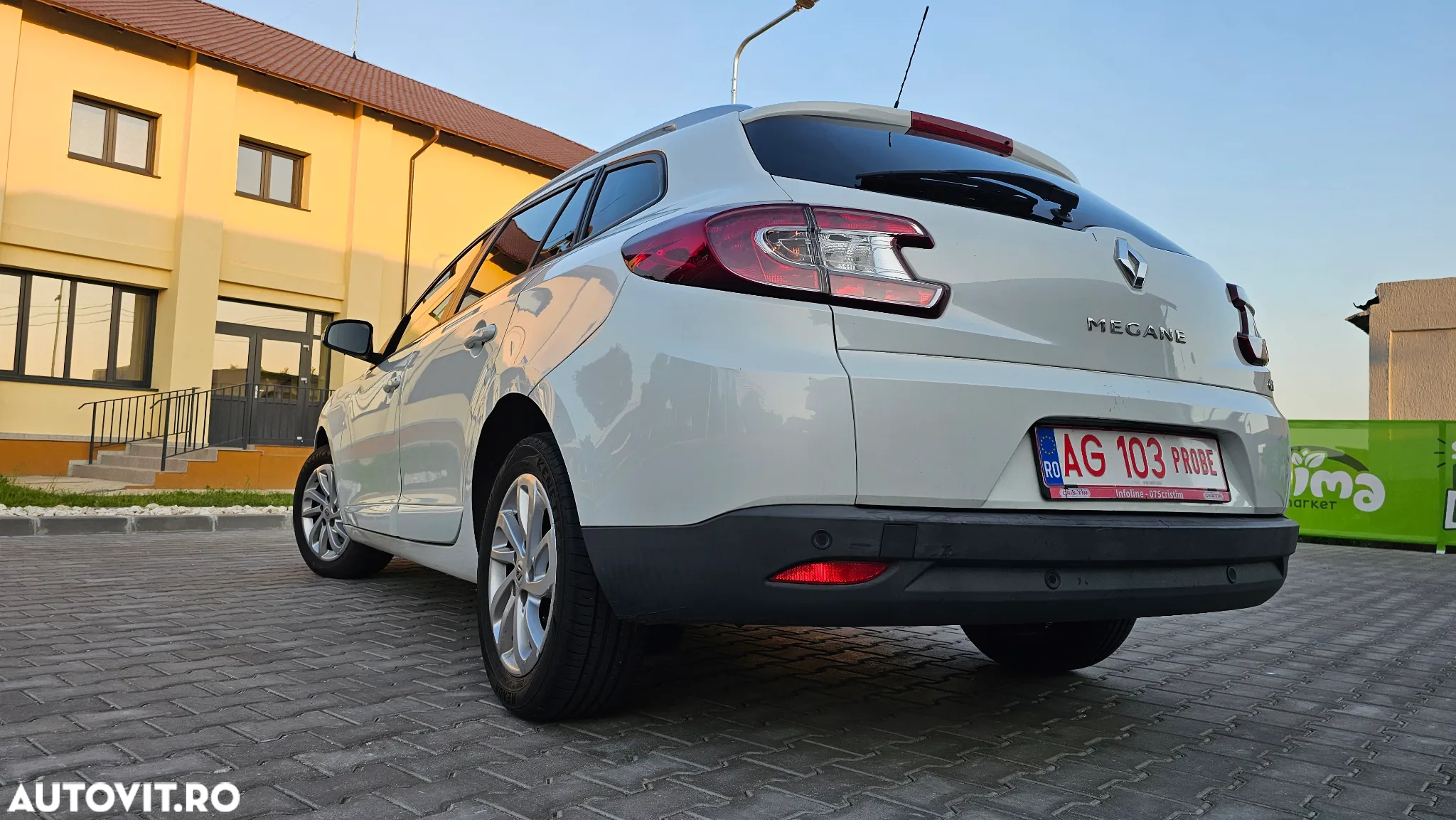 Renault Megane 1.5 dCi Dynamique - 5