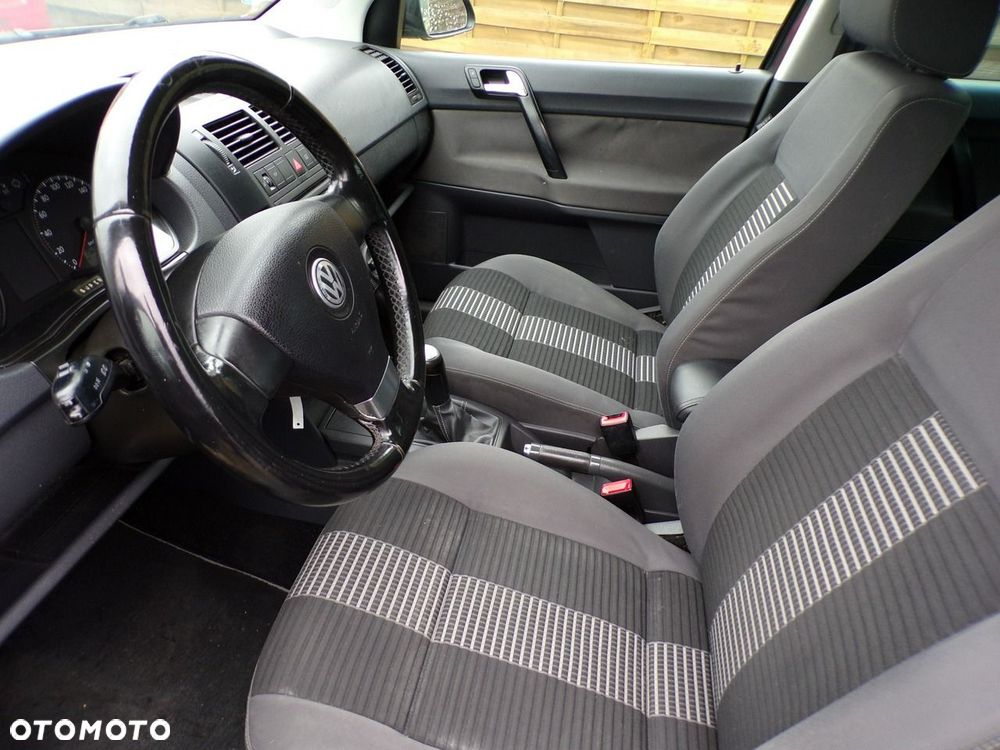 Volkswagen Polo - 21
