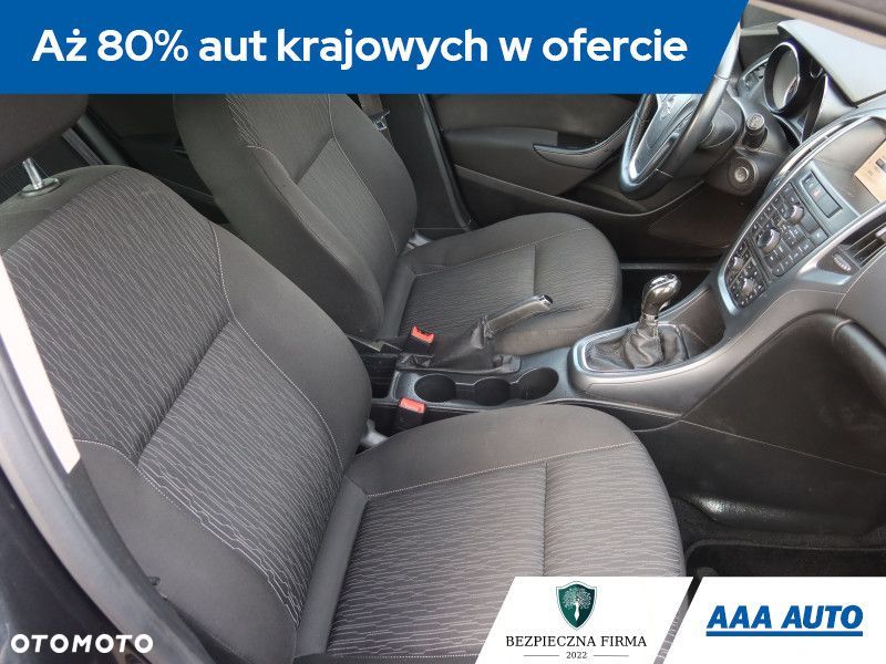Opel Astra - 11